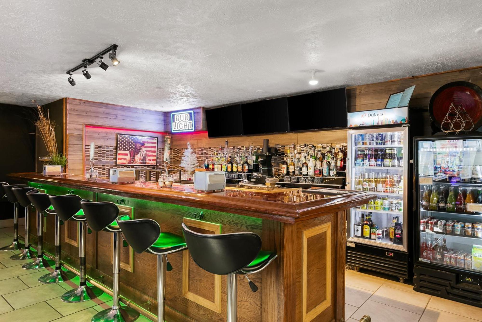 Americas Best Value Inn - Lincoln Airport Экстерьер фото